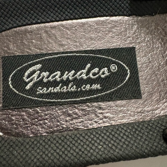 Multicolor Faux Stone Embellished Sandals with Thong Strap. Versatile sandal. - Picture 4 of 12